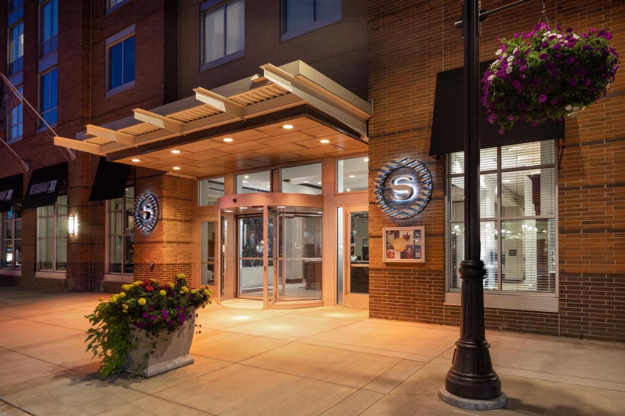 Sheraton Duluth Hotel Екстер'єр фото