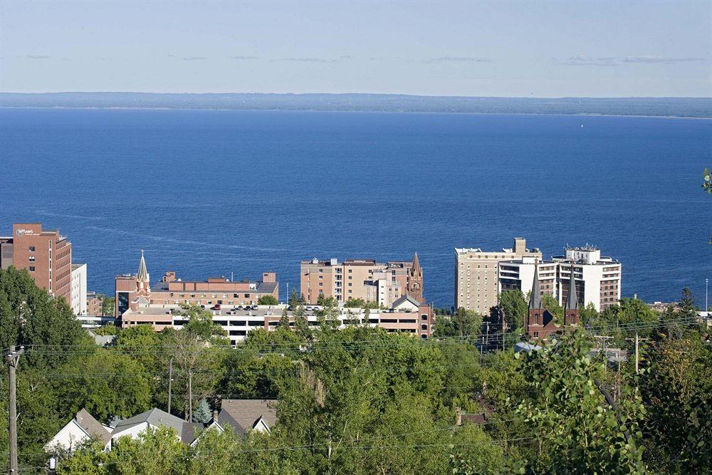 Sheraton Duluth Hotel Екстер'єр фото