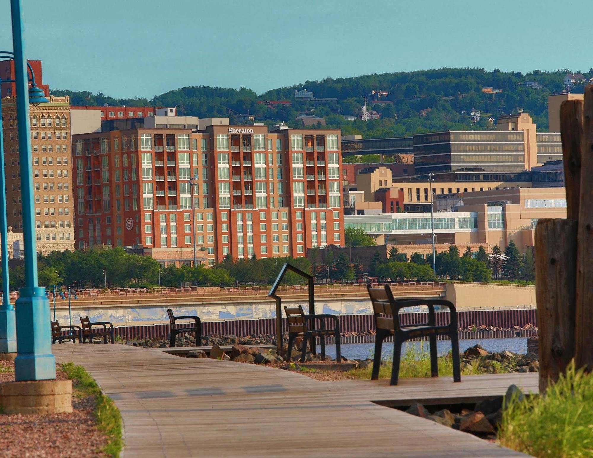 Sheraton Duluth Hotel Екстер'єр фото