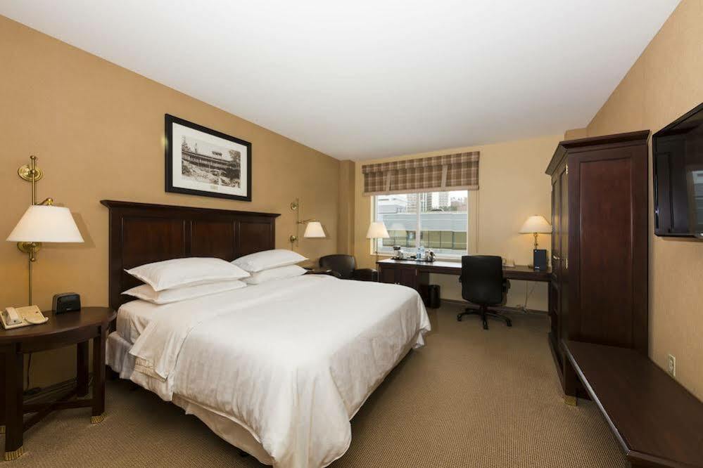 Sheraton Duluth Hotel Екстер'єр фото